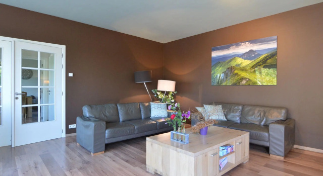 Villa with Sauna near Golf Course