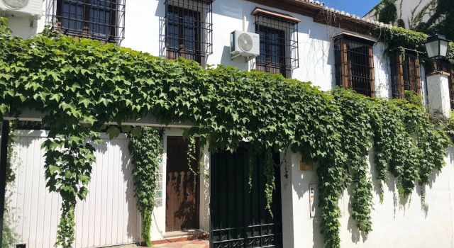 tuAnfitrion Casa Albaicín Pool, Забронировать Отель Гранада Granada Province, рядом с Музей народных традиций и искусств Los Tiros de Granada