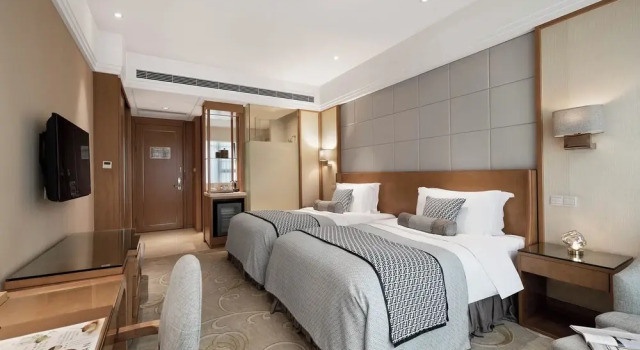 Четырёхместный номер Classic Grand Scent Hotel
