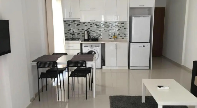 Апартаменты с балконом Maye Residence
