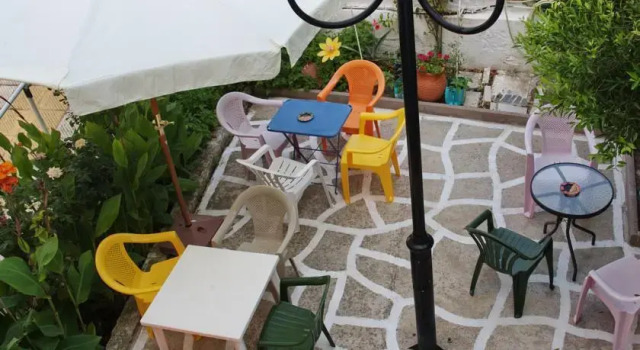 Karampela Rooms