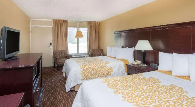 Номер Standard Days Inn By Wyndham Paducah