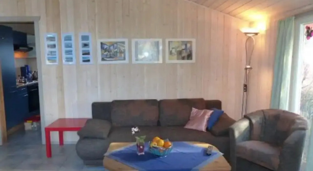 Ferienhaus mit Sauna im Ferienpark Mirow, Забронировать Отель Отели Мекленбургское поозёрье с парковкой, Парковка