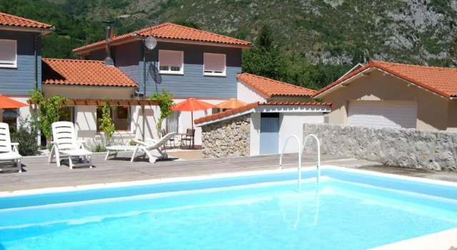 Апартаменты Les Terrasses De Castelmerle