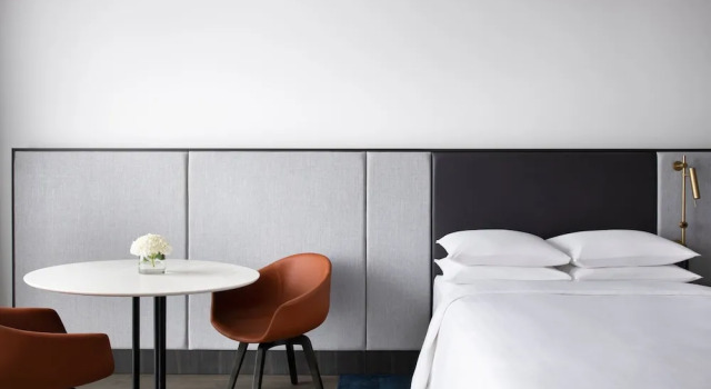 Четырёхместный номер Superior Melbourne Marriott Hotel Docklands