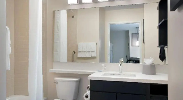 Номер Standard c 1 комнатой Candlewood Suites - Miami Exec Airport - Kendall by IHG