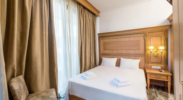 Полулюкс seafront Greek Pride Seafront Hotel