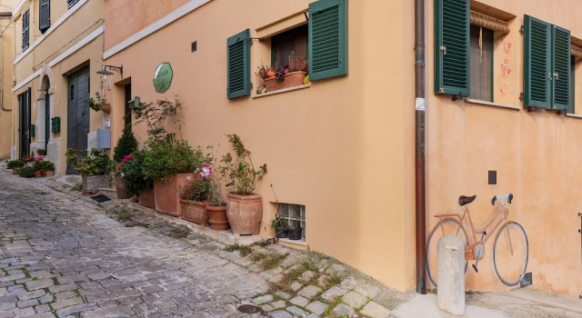 Relais B, Rezervovat Hotel Ancona 