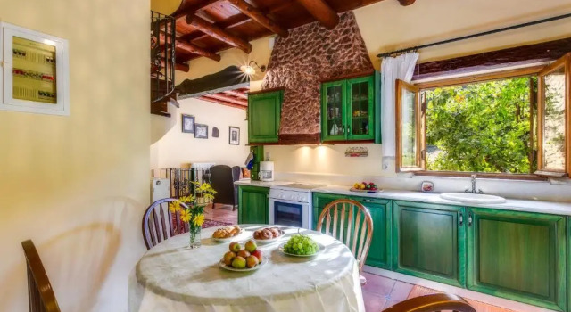 Вилла Luxury Ifigenia Lux MAISONETTE in oldtown and Villas in theriso vilage 14 km outside of chania
