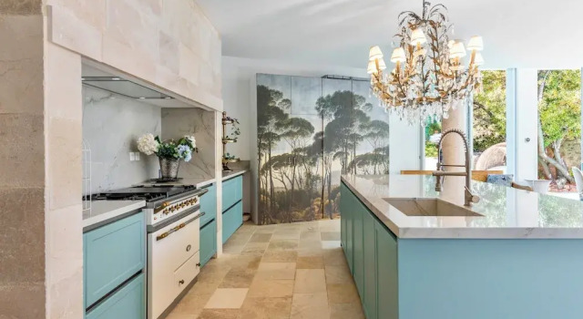 Villa Carbo, Забронировать Вилла Отели Тулона с завтраком, рядом с Тулонский пляж, Завтраки