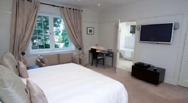 Семейный люкс Brucefield Boutique B&B