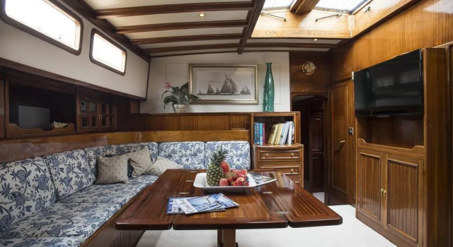 Queen of Peace, Забронировать Отель Портсмут Хэмпшир, рядом с Nomad Sailing