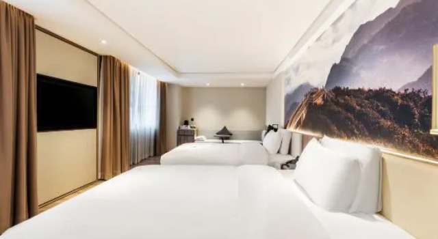 Семейный люкс с 2 комнатами с видом на город Atour  Hotel, Bayi Square, Jiefangbei, Chongqing