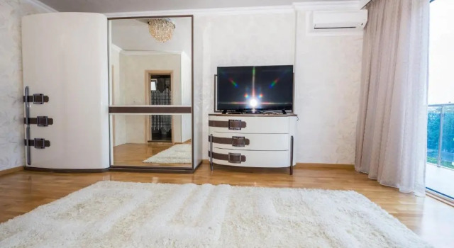 Deluxe Apartments Gallery 2, Забронировать Апартаменты/квартира Отели Солнечного берега с бассейном, рядом с Клуб GRAND, Бассейн