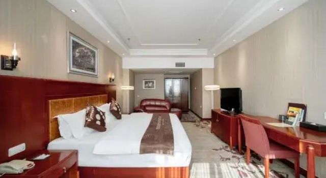 Люкс Grand Jiaxin Guohua Hotel - Korla