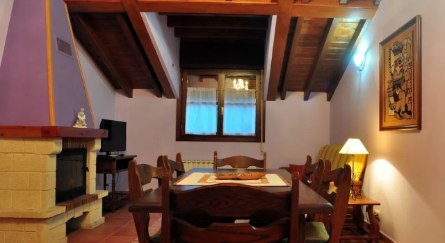 Apartamentos Al pie de Mañanga, Prenota Appartamento Hotel a Asturie con parcheggio, Parcheggio