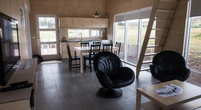 Коттедж с 2 комнатами Einishus Cottages