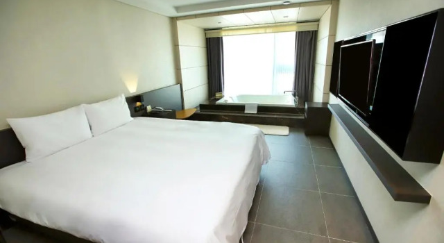 Двухместный номер Deluxe Hotel Air City Jeju