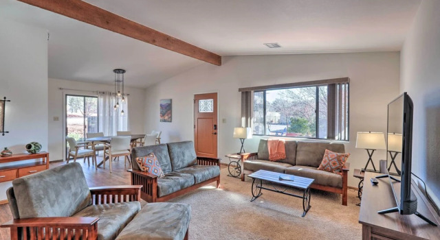Fire Pit, Near Hiking Trails: Sedona Retreat!