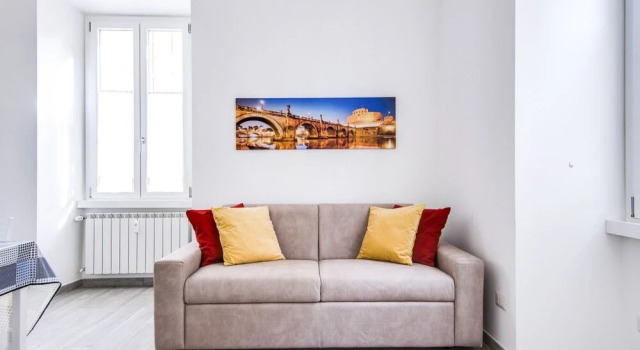 Lovely 2 Beds Flat 10 Minutes From Piazza Venezia, Забронировать Отель Авентин Рим, рядом с Уста истины