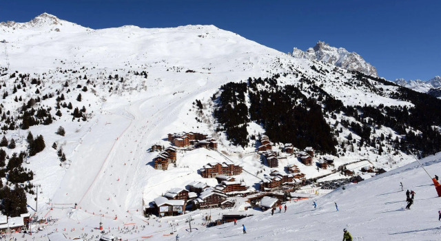 Résidence Odalys Le Hameau du Mottaret, Забронировать Отель Мерибель-Моттаре Мерибель-ле-Альё