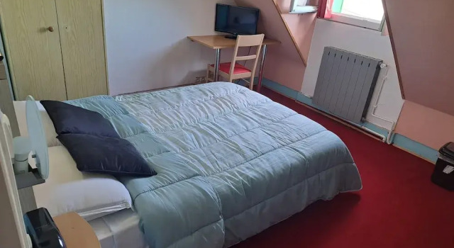 Номер Standard с видом на сад hotel BETHEL
