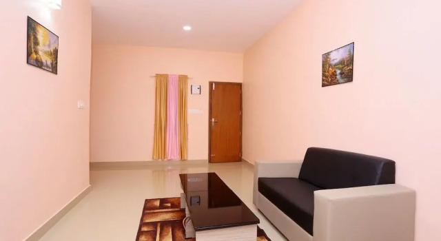 Reem Residency by OYO Rooms, Забронировать Отель Отели Кондотти 3 звезды, 3*