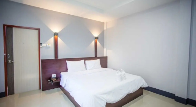Номер Deluxe Nakarin Hotel