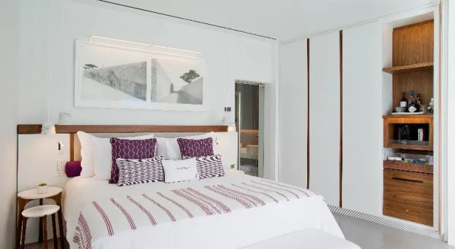 Двухместный номер Standard Grace Hotel, Auberge Collection