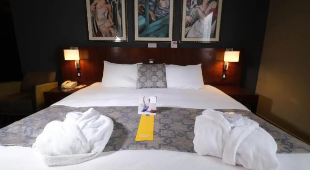 Двухместный номер Standard Crowne Plaza Liverpool - John Lennon Airport by IHG
