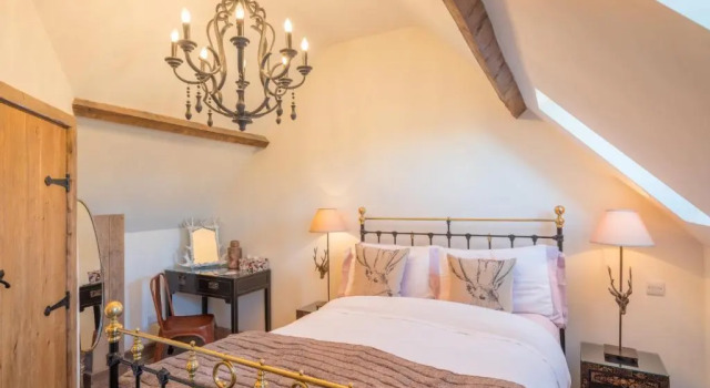 Standard quarto The Gin Trap Inn