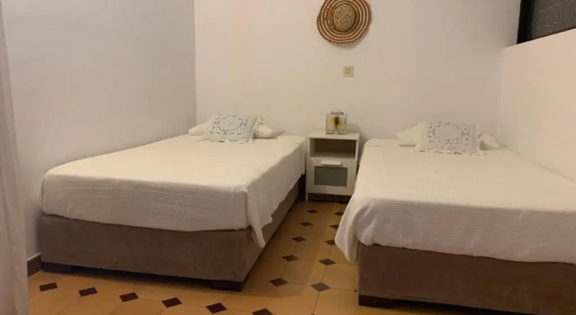 Коттедж Haraki Beach House