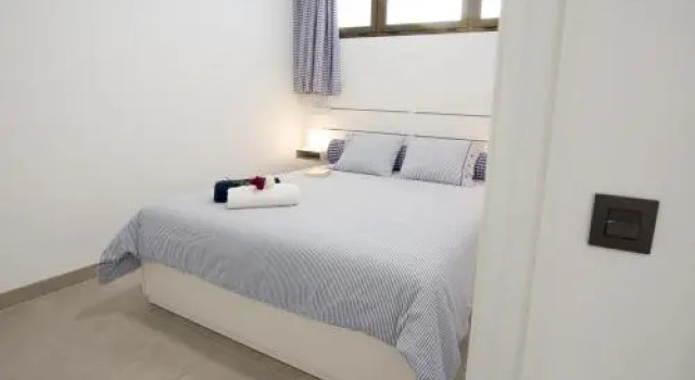 Apartamento Danubio Beach, Забронировать Апартаменты/квартира Отели Плайя дель Инглес с бассейном, рядом с Экуменический храм Эль-Сальвадор, Бассейн
