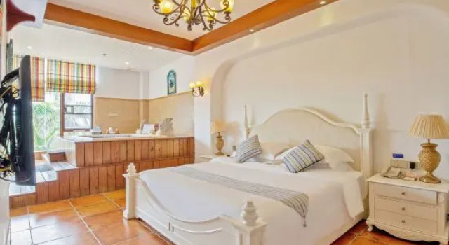 Люкс с видом на море Ocean Spring Hotel