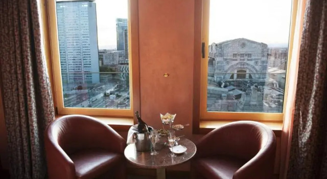 Двухместный номер Standard Michelangelo Hotel
