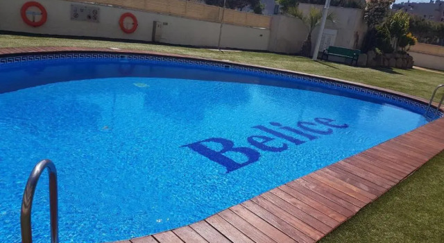 Апартаменты c 1 комнатой Fenals beach lux apartment with swimming pool