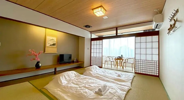 Fuji Yamanakako Resort Hotel - Vacation STAY 03089v, Boek Resort Hotels in Tokai met parkeren, Parkeren