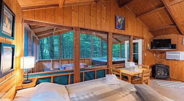 Номер Deluxe Opossum Creek Retreat