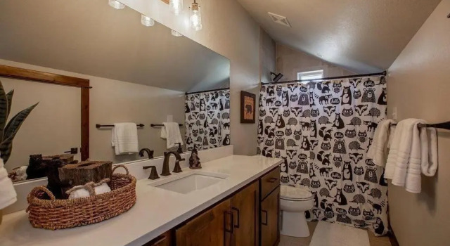 The Getaway,Hot Tub, AC, 2miles from RMNP