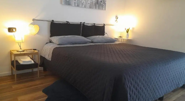 Cristel malpensa room, Buchen Sie Ferienwohnung Cardano al Campo Lombardei