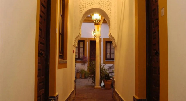 Hotel Casa Imperial, Забронировать Отель Старый город Севилья