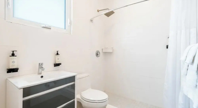 Апартаменты с 4 комнатами La Mona Loiza Apartment Complex by Stay with Bear