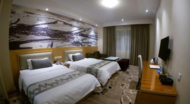Семейный номер Standard St. Moritz Business Hotel