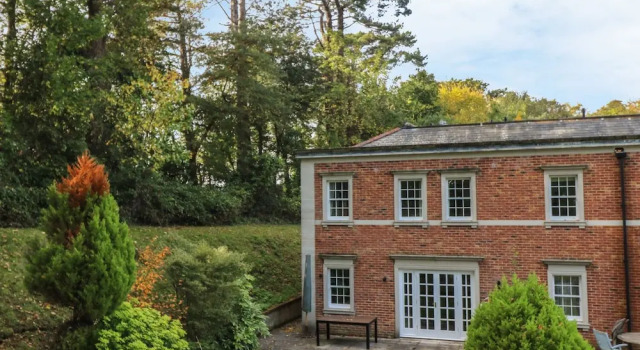 Lebrel Lodge, Seaview