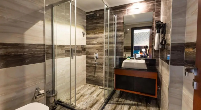 Трёхместный номер Deluxe Grand Vaves Hotel