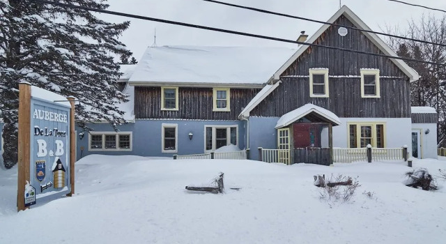 Auberge de la Tour et Spa, Reserva ahora Albergue Hoteles en Quebec con piscina, Piscina