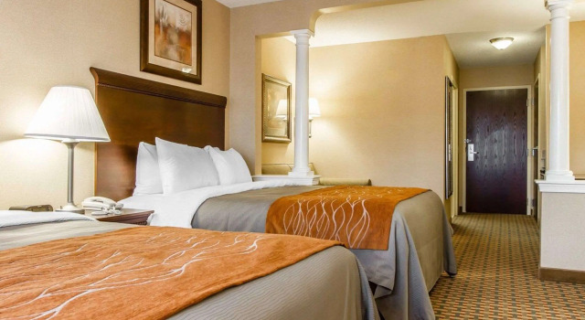 Четырёхместный люкс Comfort Inn & Suites Scarborough-Portland