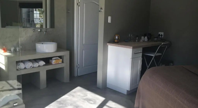 Двухместный номер Standard с панорамным видом A Stones Throw