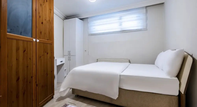Central and Colorful Flat in Caferaga Kadikoy