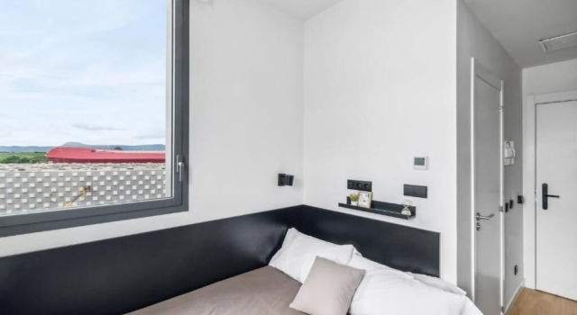 Номер Economy Home and CoLiving Pamplona